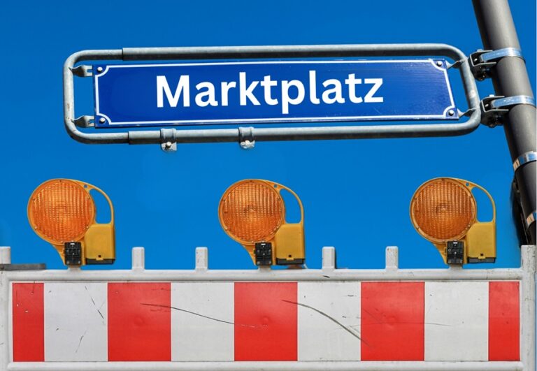 Straßenschild red
